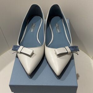 Prada White Pointed Bow Leather Flats with Blue Insole